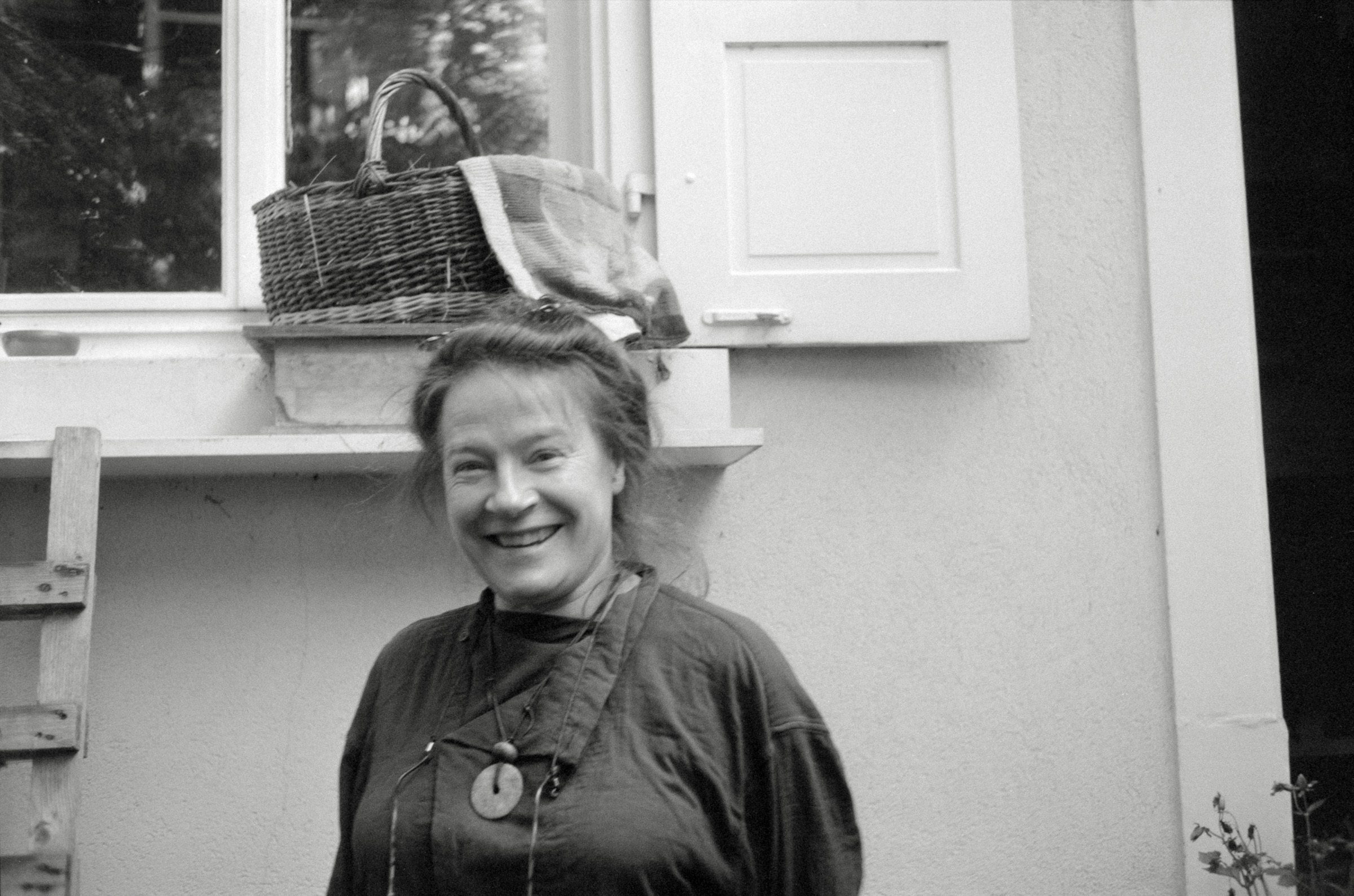 AHP F1994 06 003 sc240829 img13 NLP